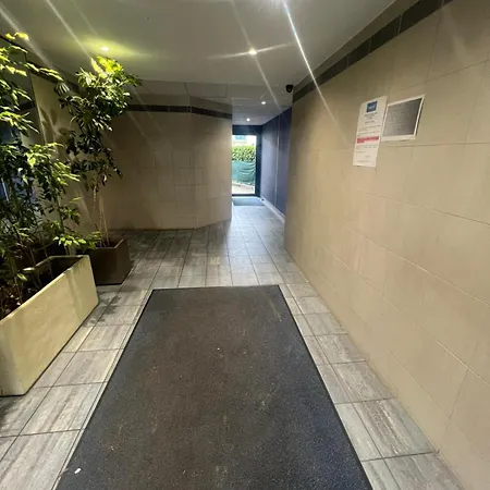 T2 - Proche Zénith Et Toison D'or *